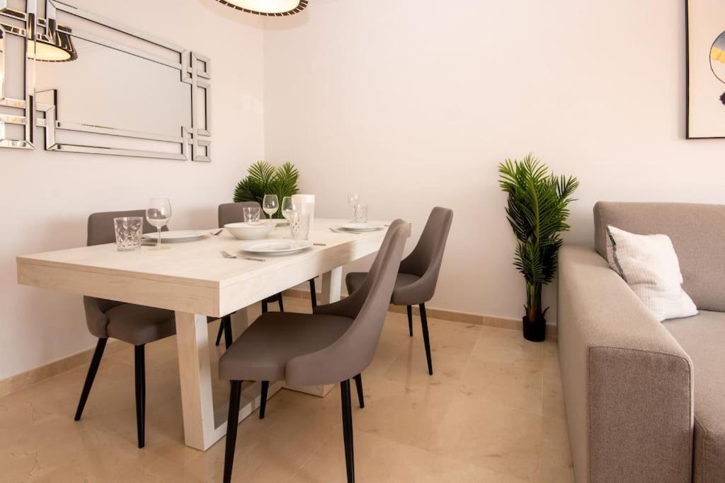 Apartament Penthouse With Roof Terrace, Bbq, Pool- And Sea Views Buenas Noches Zewnętrze zdjęcie