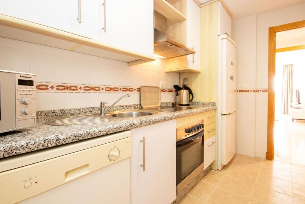 Apartament Penthouse With Roof Terrace, Bbq, Pool- And Sea Views Buenas Noches Zewnętrze zdjęcie